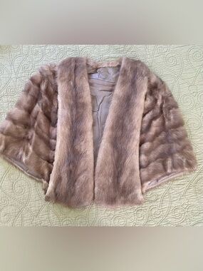 Luxurious Vintage Taupe Real Fur Stole